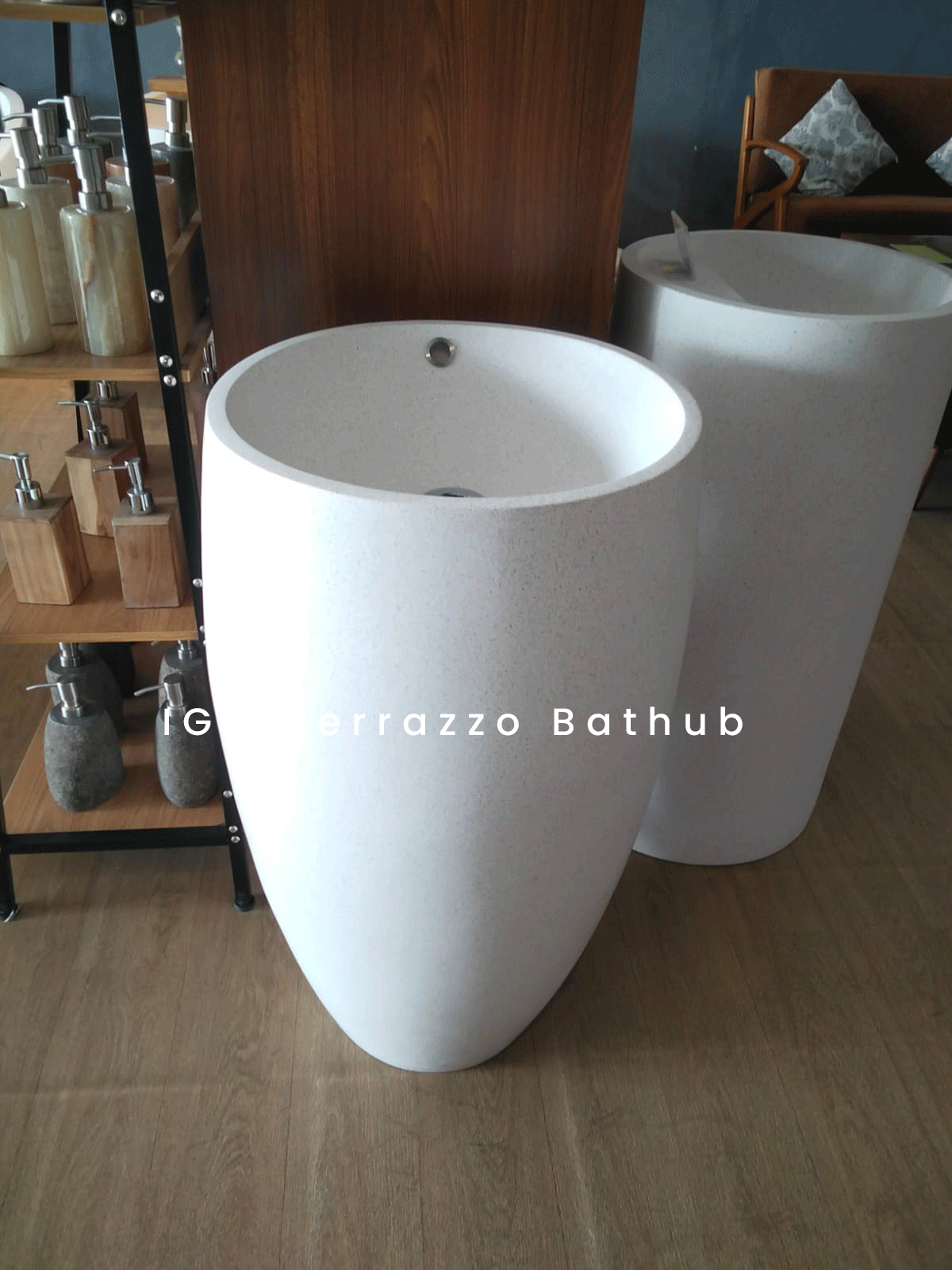 WR 06 - Terrazzo Sinks
