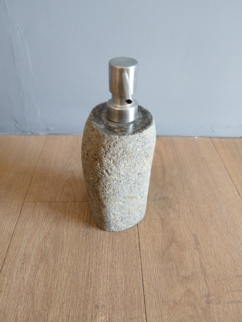 SOAP DISPENSER BATU - Accessories