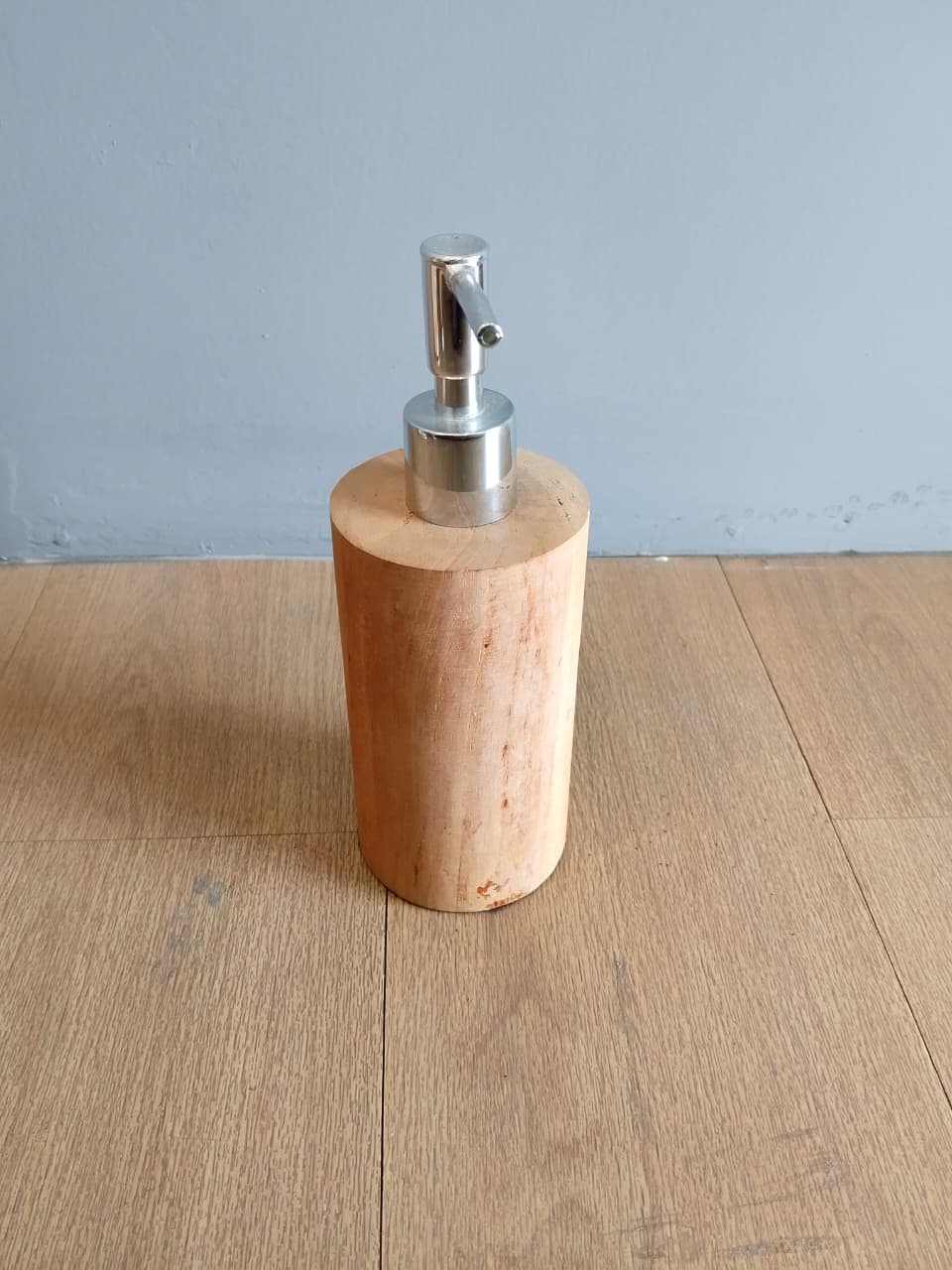 SOAP DISPENSER KAYU - Accessories